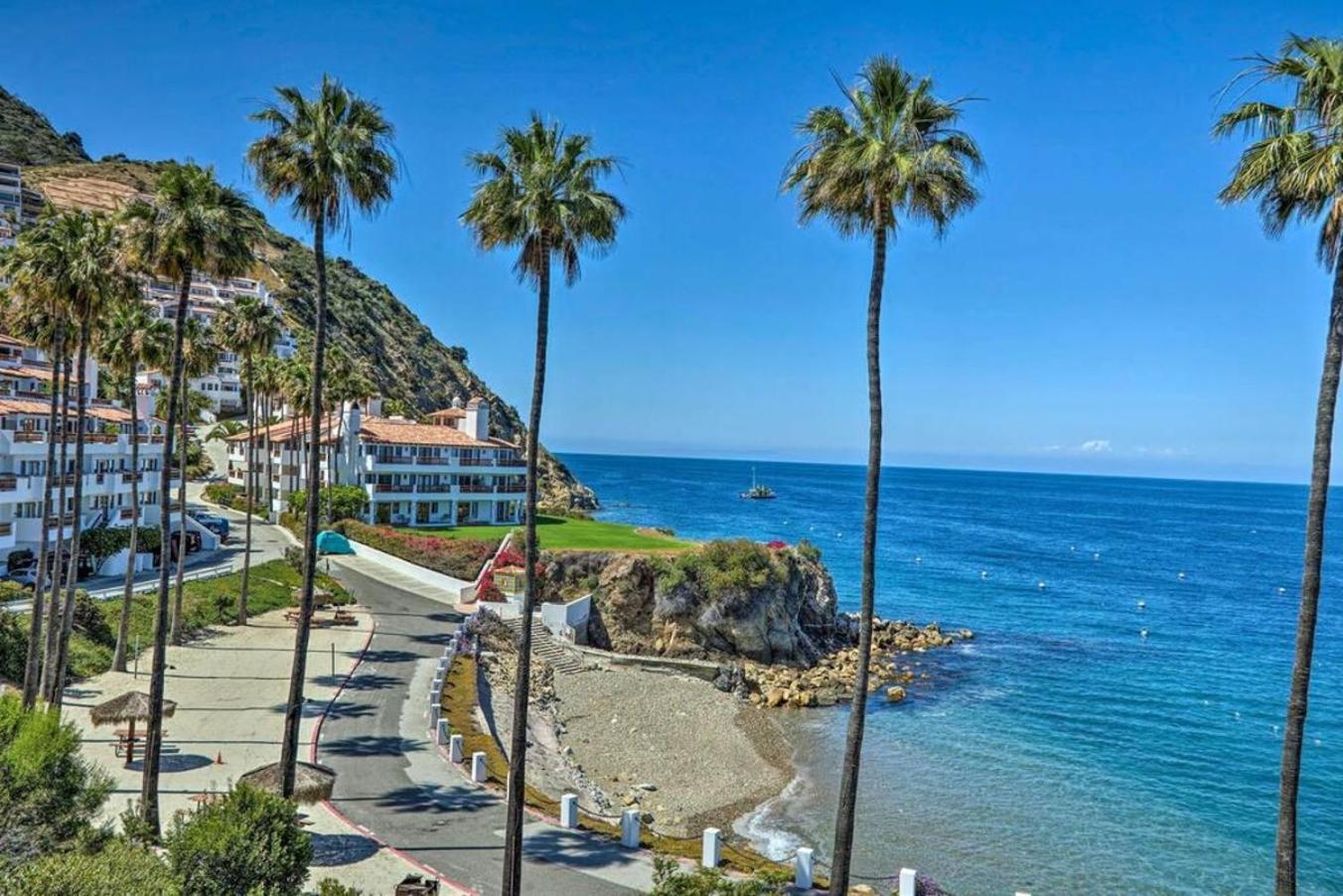 Gorgeous Oceanfront Villa With Panoramic Views Avalon Extérieur photo