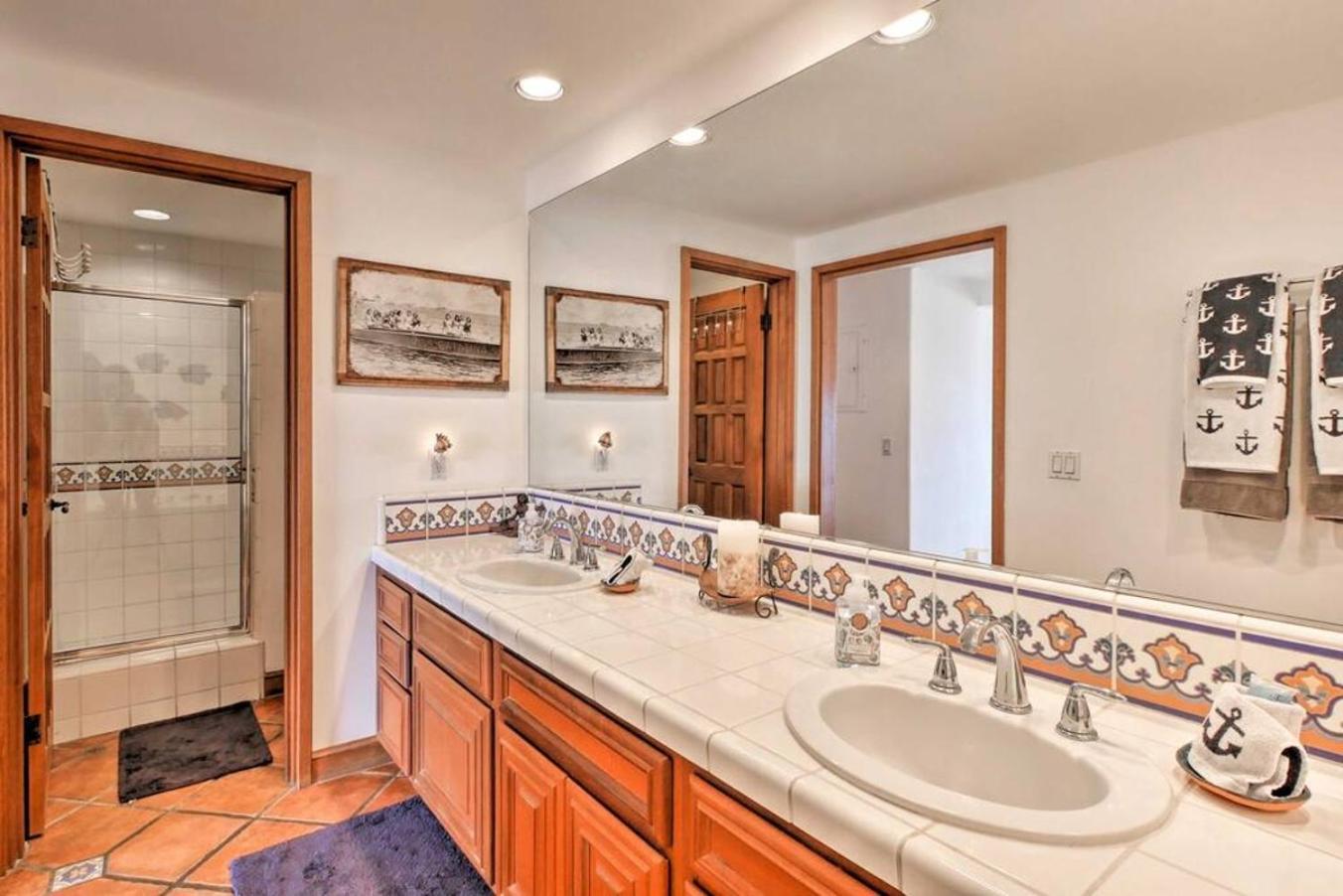 Gorgeous Oceanfront Villa With Panoramic Views Avalon Extérieur photo