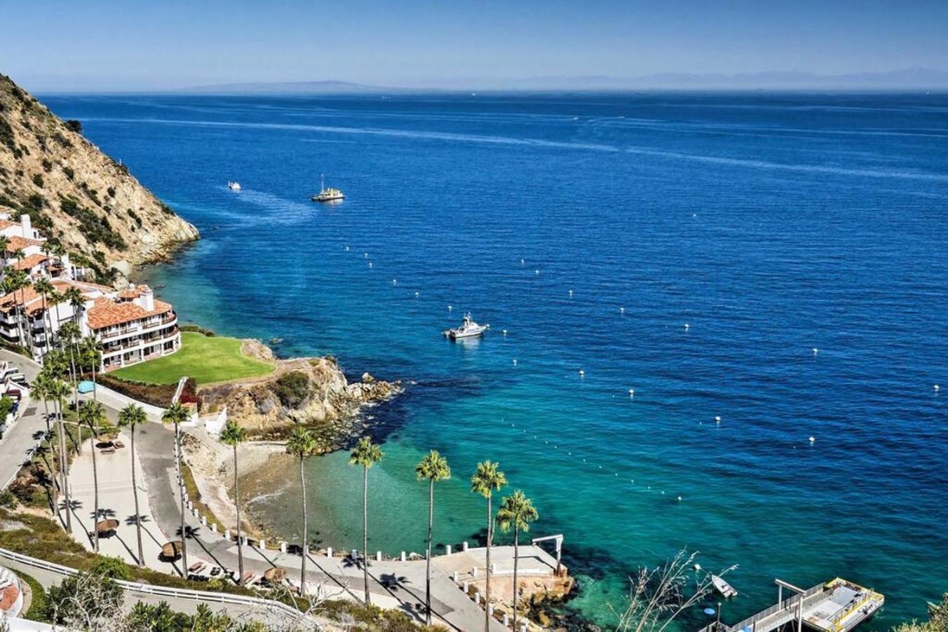 Gorgeous Oceanfront Villa With Panoramic Views Avalon Extérieur photo